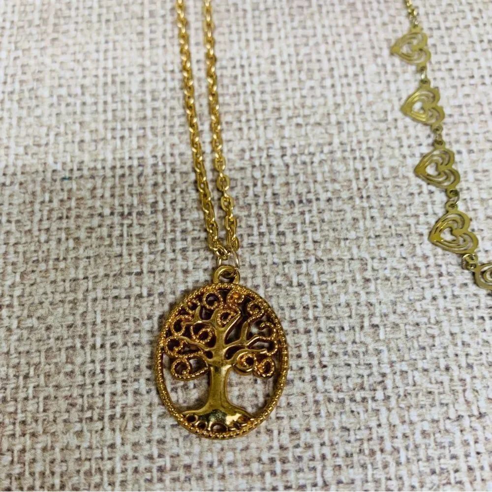 Dainty Necklace Bundle - Picture 3 of 6